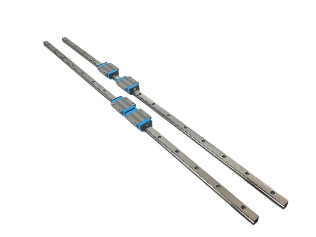 IKO (2) MHT 15 C2 R900 H S2/Z C-Lube Linear Way Ball Type Linear Guide