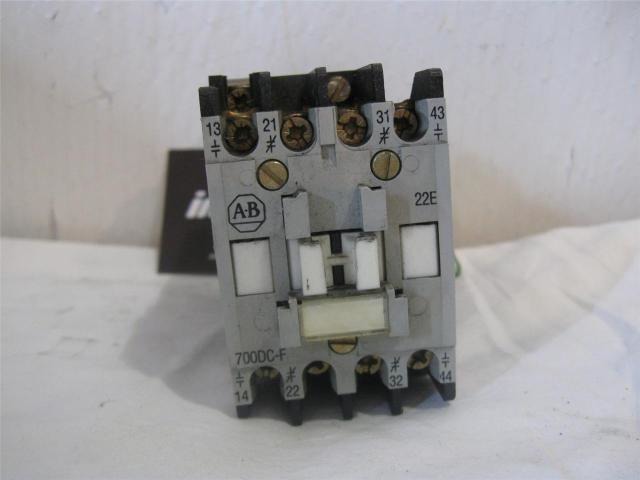 Allen Bradley 700DC-F220*  Ser. C Control Relay