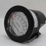 Dwyer Mini-Photohelic MP-125 PA Differential Pressure Switch/Gauge
