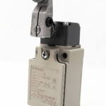 Omron D4B-2111N Roller Limit Switch 2A/400V 2NC Contacts