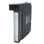 Mitsubishi Output Unit QY10, 24VDC