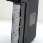Mitsubishi Output Unit QY40P, 12/24VDC