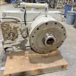 Browning 300Hp Parallel Offset Gear Reducer Ratio 15:1 RPM 113 Shaft 6"