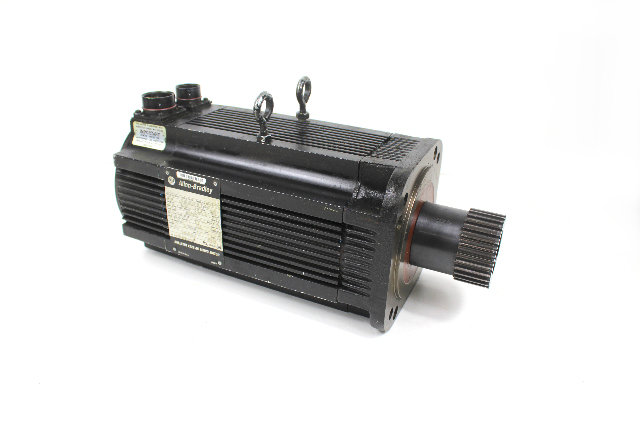 Allen Bradley 1326AB-B520F-21 Servo Motor 3.36Kw 3500 RPM 163333