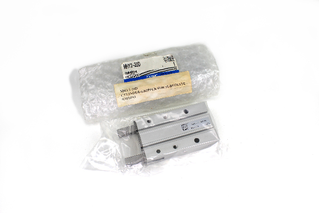 SMC MHY2-20D Gripper 20mm Bore M5x0.8 Port New
