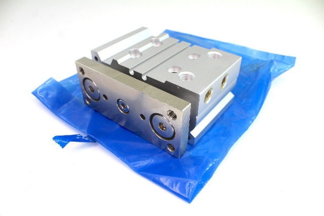 Smc MGPM25-10Z Compact Guide Cylinder 25mm Bore 10mm Stroke New