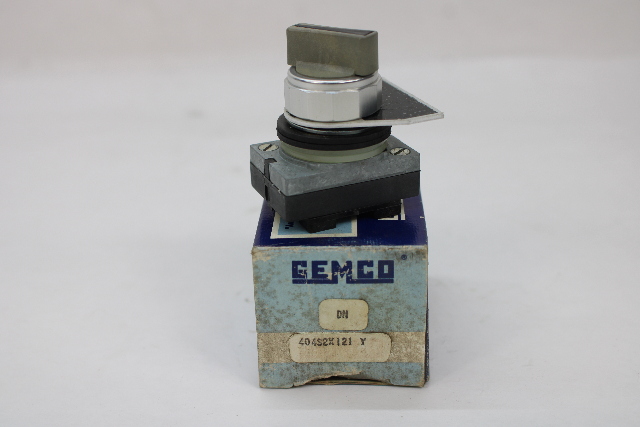 Gemco 404S2X121 Selector Switch Y New