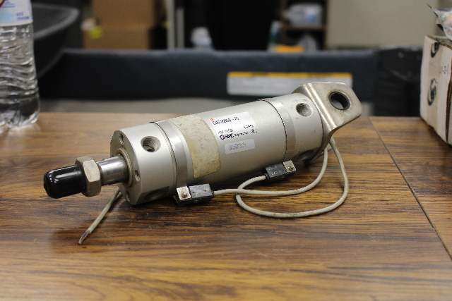 SMC CDG1BN50-75 Round Body Cylinder 50mm Bore 75mm Stroke