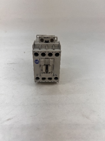 Allen Bradley 700-CF310E* Ser. A General Purpose Control Relay 25A 600V AC