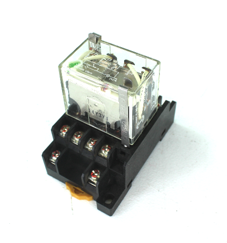 Omron LY4N-D2 Ice Cube Relay 10A, 24VDC w/ Omron PTF14A Relay Socket