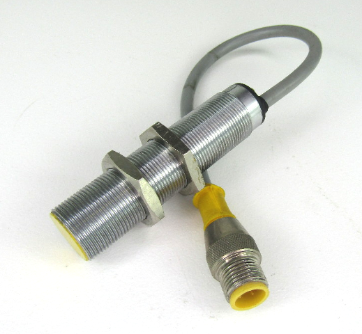 Turck BC5-M18-AP4X Proximity Sensor, 5mm