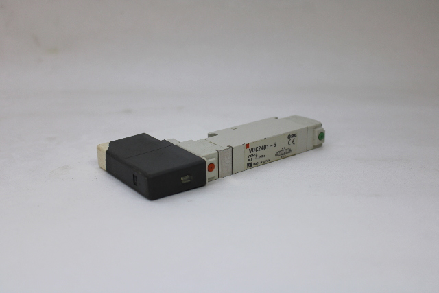 SMC VQC2401-5 Solenoid Valve, 5-Port, 0.2~0.7MPa