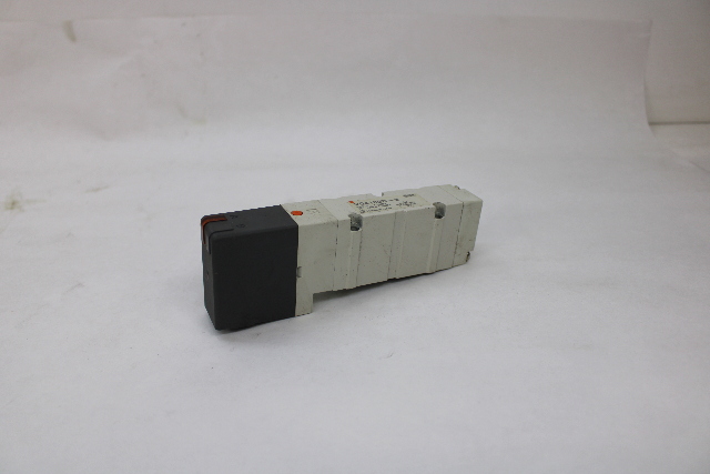 SMC VQ4100R-5 Solenoid Valve, 2-Position, 0.15~1.0MPa, 24V DC