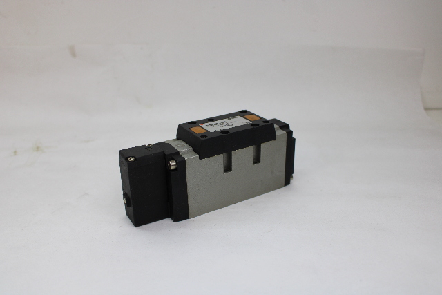 SMC VFS4100-5FZ Solenoid Valve, 0.1-1.0MPa, 24V DC