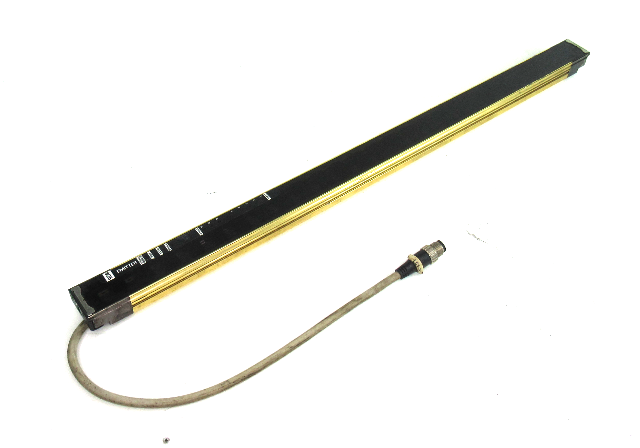 Omron F3SJ-A0540P25-L Safety Light Curtain 540mm Emitter