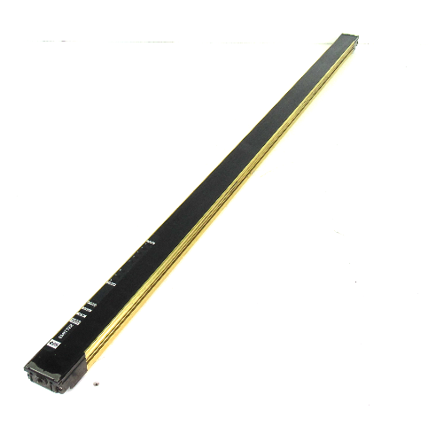 Omron F3SJ-A0820P25-L Safety Light Curtain 820mm Emitter
