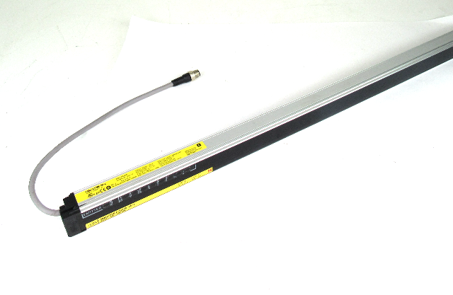 Omron F3SJ-B1185-25-L Safety Light Curtain 46.65" Emitter