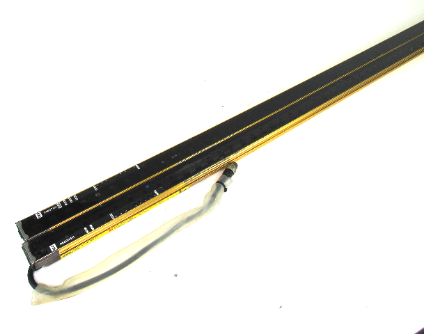 Omron F3SJ-A1340P25 Safety Light Curtain 52.75" Emitter&Receiver