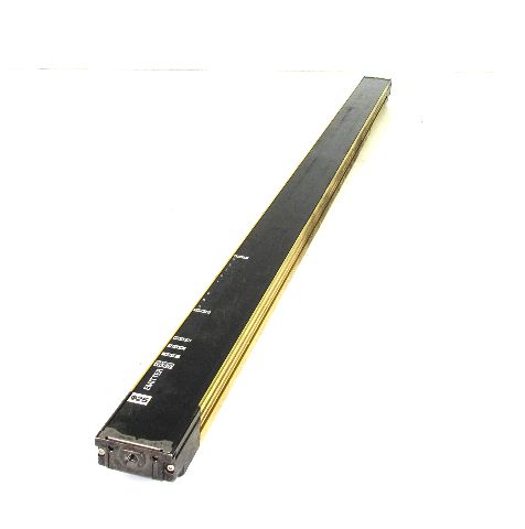 Omron F3SJ-A0620P25-L Safety Light Curtain Emitter, 24.40"