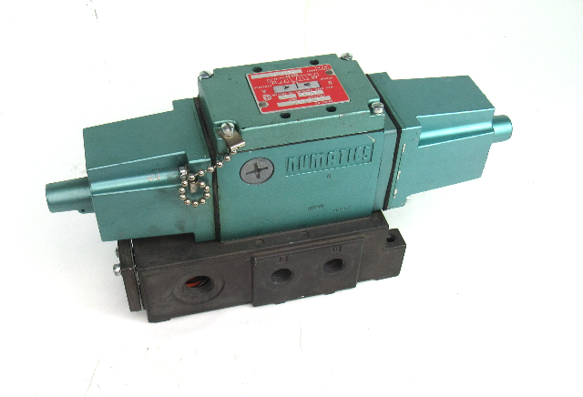 Numatics 33DSA53AK Solenoid Valve 120V