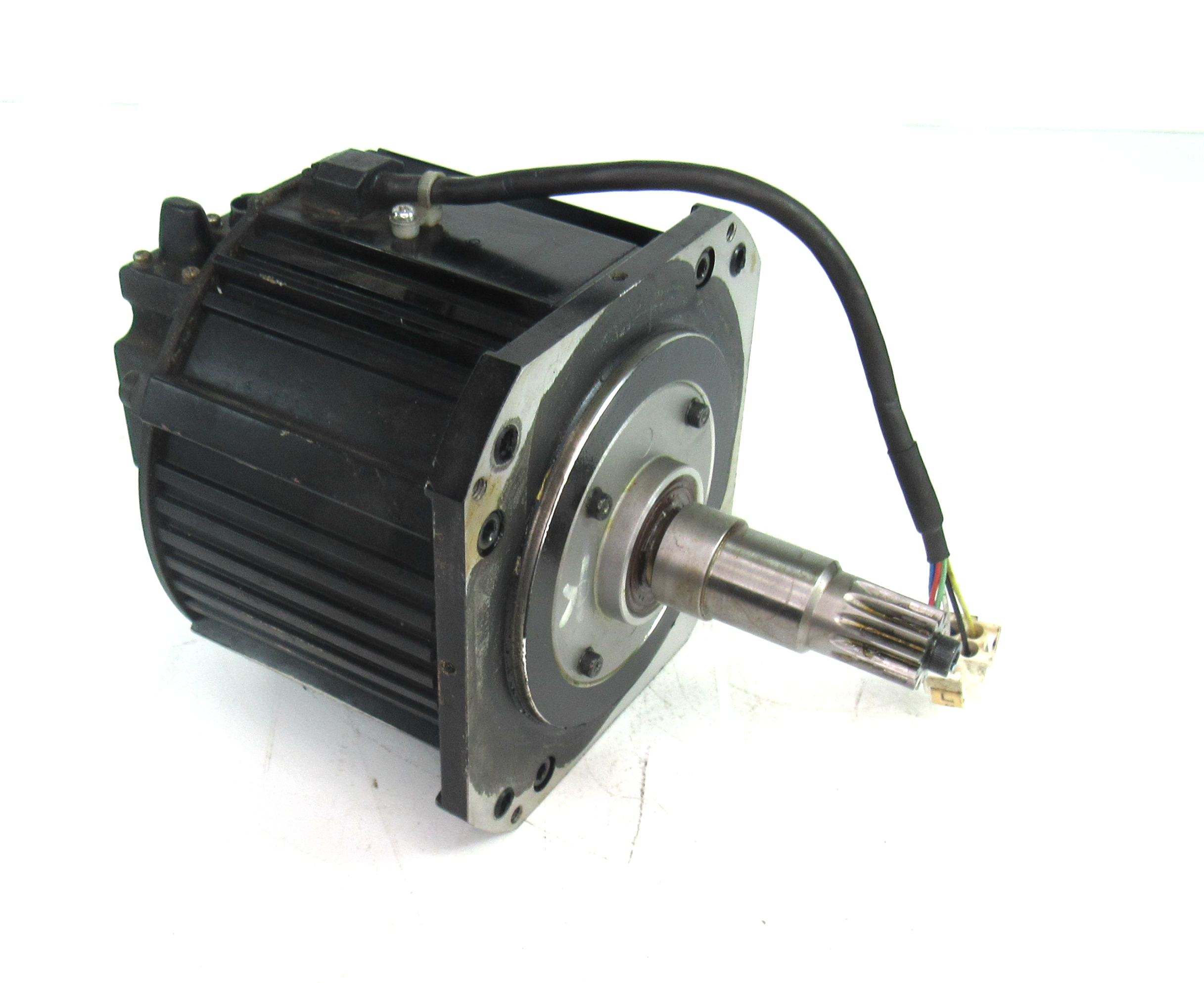 Yaskawa SGMRS-12A2B-YR11 AC Servo Motor 200V