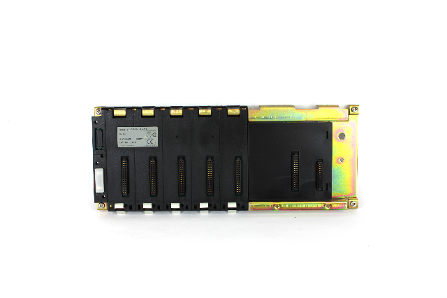 Omron C200HW-BC051 5 Slot Base Unit