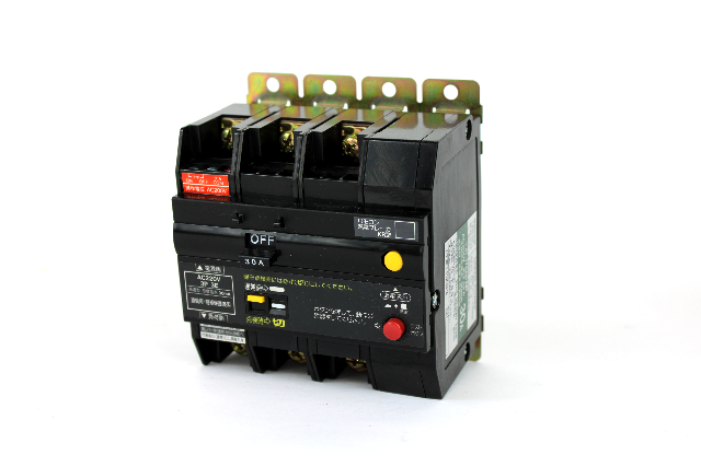 Matsushita Electric KR-30 Circuit Breaker, 30 Amp, 3-Pole