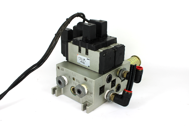 SMC VFR5110-5DZ Solenoid Valve (2) Manifold, 0.2~0.9MPa