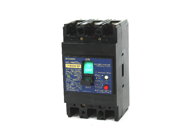 Mitsubishi NV30-SF Circuit Breaker, 3-Pole, 100-200-415V
