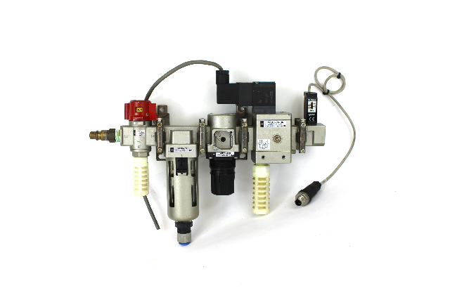 SMC VHS30-03, AF30-03, AR30-03B, AV3000-03-5DZ Regulator/ Filter/ Valve Assembly