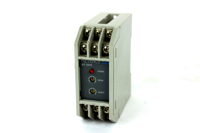 Keyence AT-204 Sensor Amplifier Unit, 12-24V DC