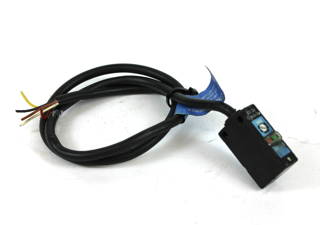 Keyence PZ-51R Photoelectric Sensor