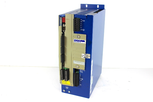 Kollmorgen Smart Drive D10001-210106B2 Servo Drive 115-230Vac Cracked Cover