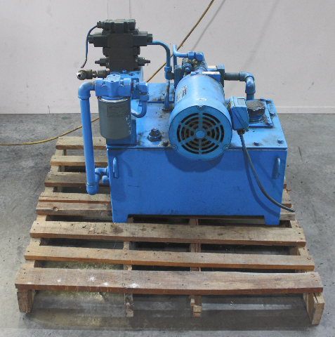 Nachi-Fujikoshi Uni Pump UPV-1A-16N1-1.5A-4-12 w/ LTIS90-NR Induction Motor