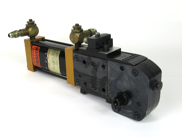 Norgren EC50DA100D1352X Power Clamp w/ Turck Ni2-06.5-AP6-0.1 Sensor