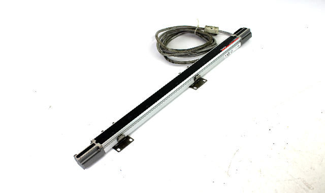 Keyence SL-V24H-T Safety Light Curtain Transmitter, 505mm Protection Height