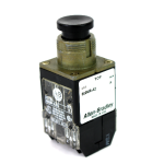 Allen Bradley 800MR-A2 Ser. A Momentary Non-Illuminated Pushbutton, Black, 300V AC