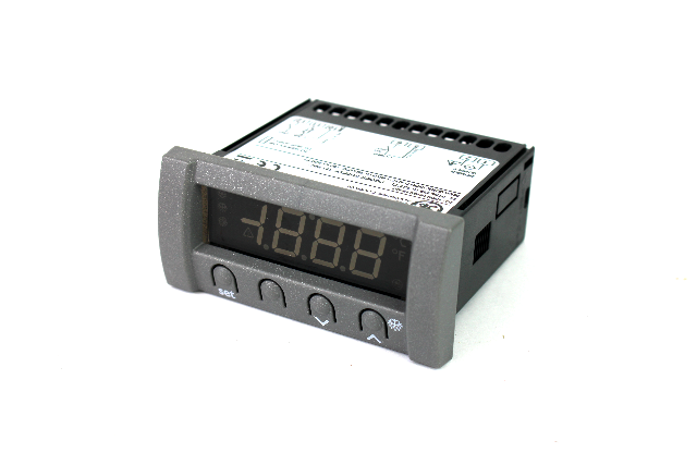 General Electric 3ARTE231N5V0BS Digital Thermostat, 115V AC