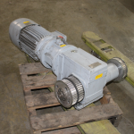 Stober B21R100LX4ST03 Gear Motor 3-Phase w/ K302VNG0115MR30D100L4 Gearbox