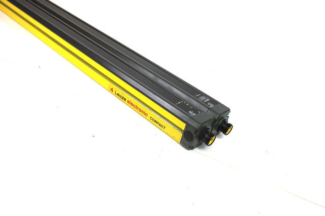 Leuze CT30-900/BH3 & CR30-900/BH5 Light Curtain Transmitter and Receiver, 900mm