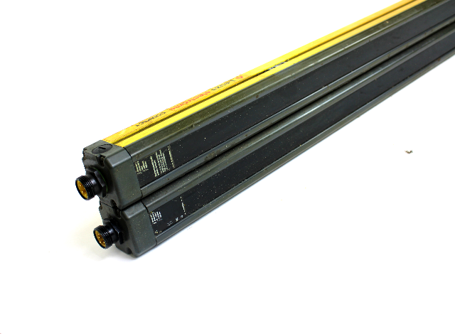 Leuze CR30-1350/BH5 & CT30-1350/BH3 Light Curtain Transmitter & Receiver, 1350mm