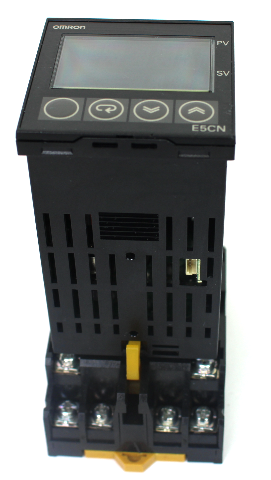 Omron E5CN-Q2TU Temperature Controller w/ Omron P2CF-11 Relay Socket Base