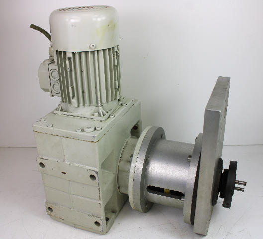 Lenze MDEMA1M071-32 AC Motor with GSS06-2M HAK 071C32 Gear Reducer