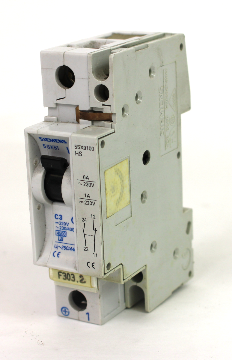 Siemens 5SX51 Circuit Breaker C3 w/ 5SX9100HS Auxiliary Contact