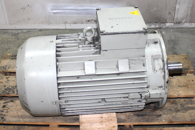 Siemens 1LA2186-4AA61 Motor 1760rpm 50/60Hz 400/690V