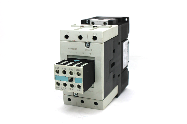 Siemens 3RT1046-1BB44 Power Contactor, 75 HP, 400V, 45kW