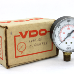 VDO 41801019, 2-1/2" Face Pressure Gage 0-6000 PSI