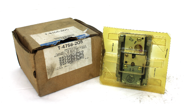 Johnson Control T-4756-205 Thermostat 15psi Reverse ACT/20psi Direct Horizontal
