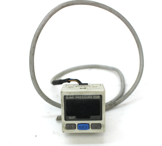 SMC ISE30-T1-5 Pressure Switch 12-24VDC
