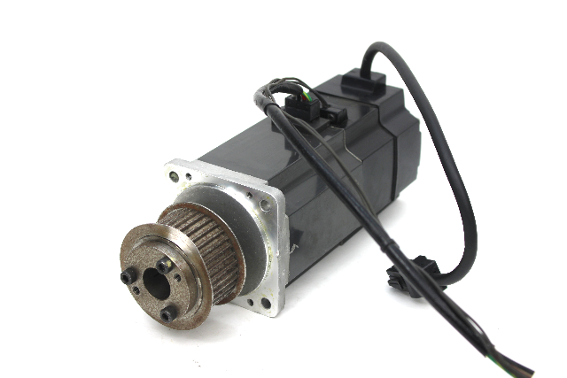 Mitsubishi HC-MFS73BK AC Servo Motor, 117V, 750W, 5.2A